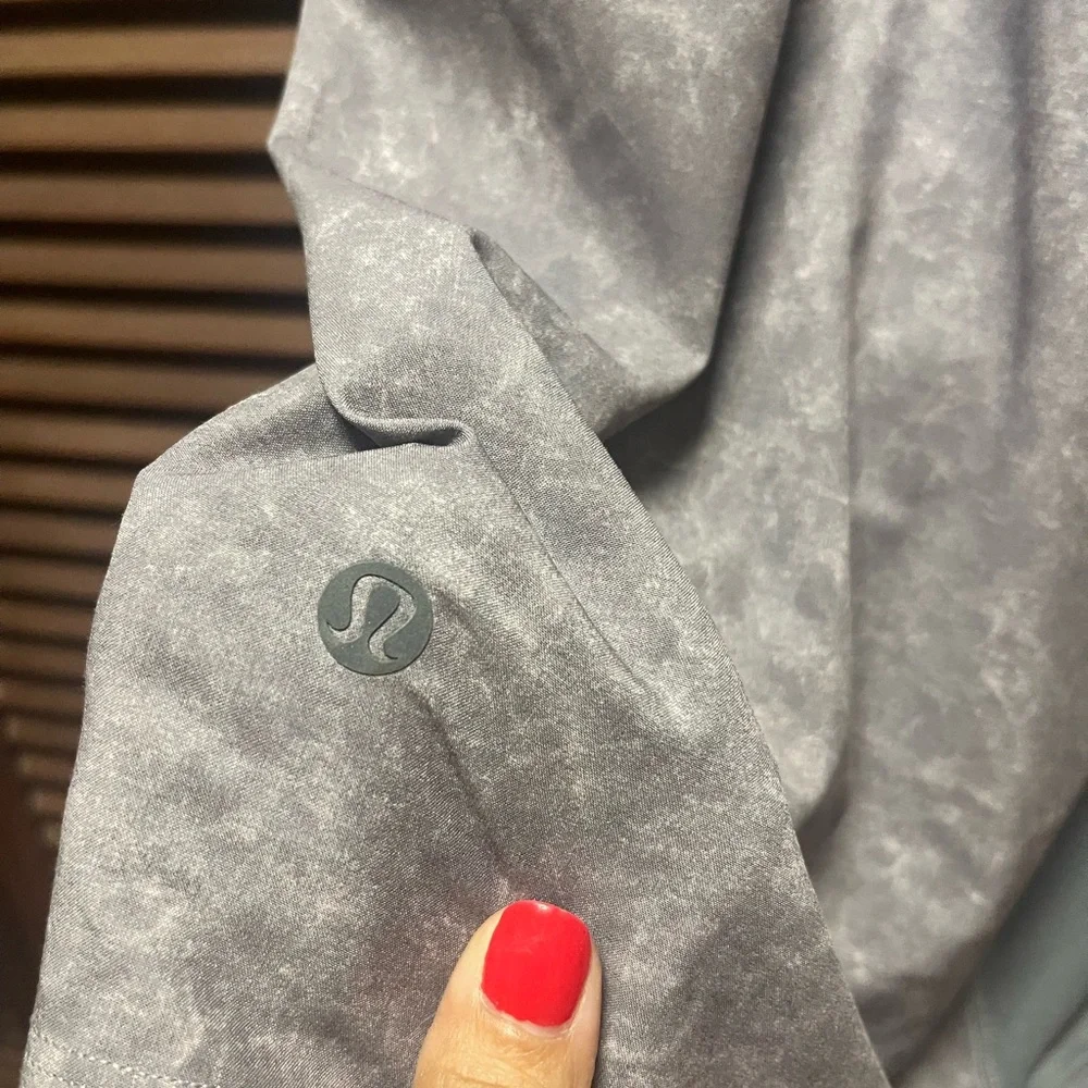 Lululemon T.H.E. Short 9